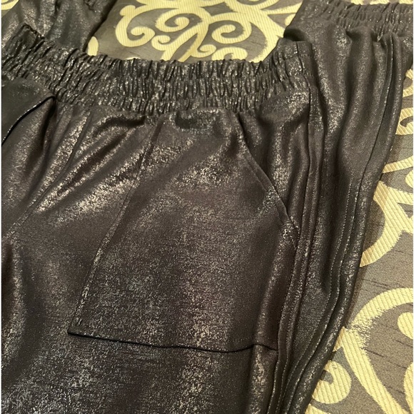 Faux Leather Pebble Joggers (NWT) - Picture 4 of 4
